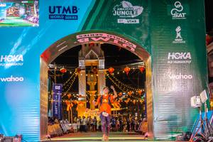 BIB: 320
                            <button type="button" onclick="openModal(21813412)" class="btn btn-primary btn-sm float-right btn-popup" data-toggle="modal" data-target=".modal-high-quality">
                        <i class="fas fa-shopping-cart"></i> Add to Cart
                    </button>
                                            <button type="button" onclick="isThisMe(21813412, true)" class="btn btn-success btn-sm float-right btn-popup btn-isme hidden" data-toggle="tooltip" data-placement="bottom" title="นี่คือรูปของคุณใช่ไหม คลิกที่นี่เพื่อเอาเข้าอัลบั้ม">
                        <i class="fas fa-plus"></i> Add to album
                    </button>
                    <button type="button" onclick="isThisMe(21813412, false)" class="btn btn-warning btn-sm float-right btn-popup btn-isnotme hidden">
                        <i class="fas fa-ban"></i> Remove from album
                    </button>